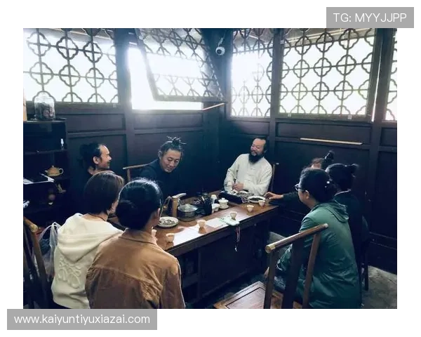 中国开运大师揭秘：如何通过风水布局提升个人运势与财运